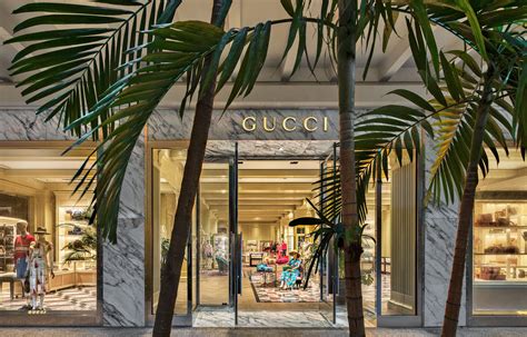 Shop Green Gucci Online 